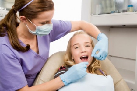 Chỉnh răng sớm cho trẻ em