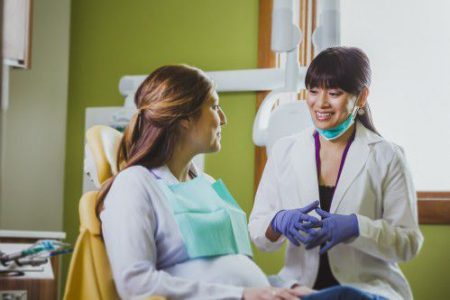 Mang thai có tẩy trắng răng được không - Tư vấn bác sĩ