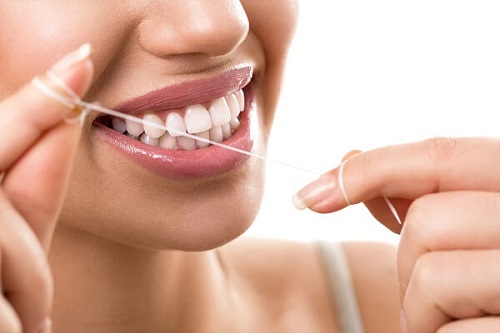 Răng sứ titan có mấy loại phổ biến trên thị trường hiện nay-3